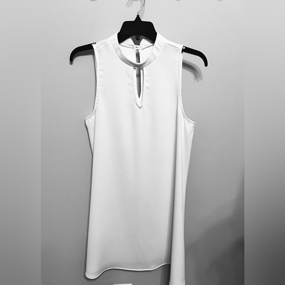 EVERLY Crisp White Swing Dress, Size Medium